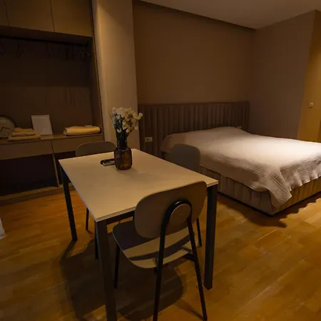 Nina's Cosy In Bed and breakfast Tirana